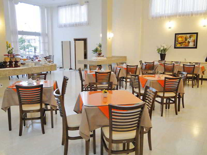 גוארפואבה Hotel Dom Baroni מראה חיצוני תמונה