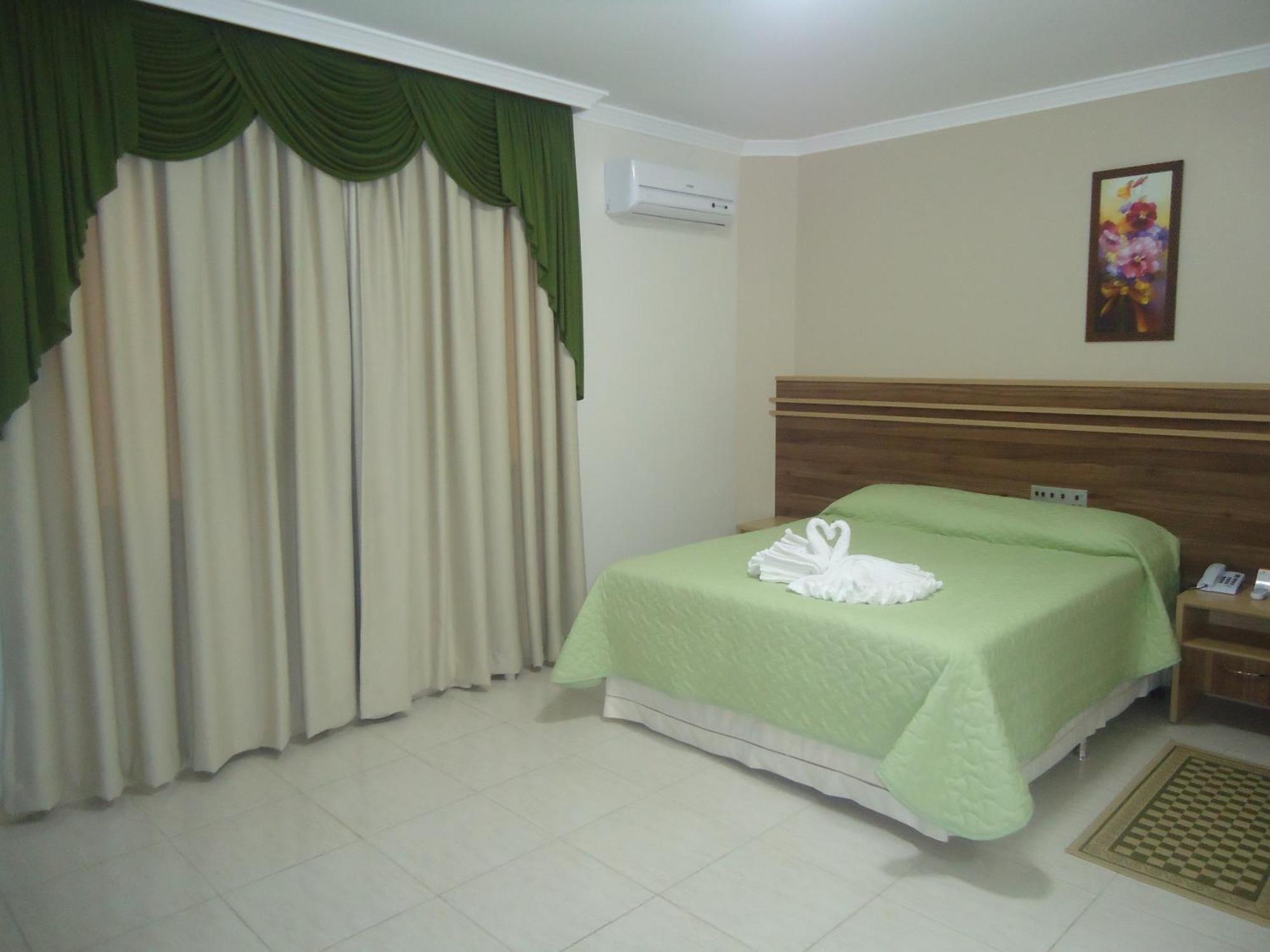 גוארפואבה Hotel Dom Baroni חדר תמונה